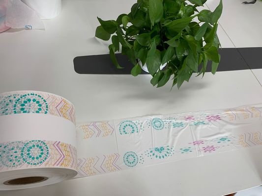 فیلم بهداشتی فیلم پلی اتیلن قابل تنفس 20GSM 300 mm برای پوشک بچه